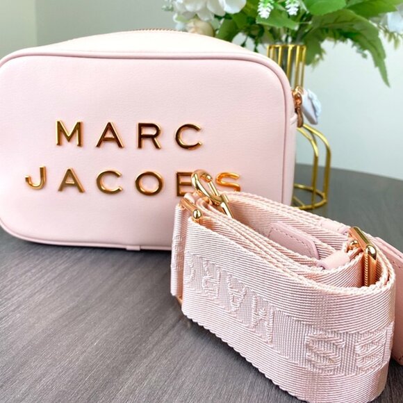 Marc Jacobs H107L01SP22 Perfect Flash Crossbody in Peach Whip - Picture 1 of 7